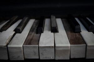 90890305 2640220979636526 2273344443383808000 N 300x200